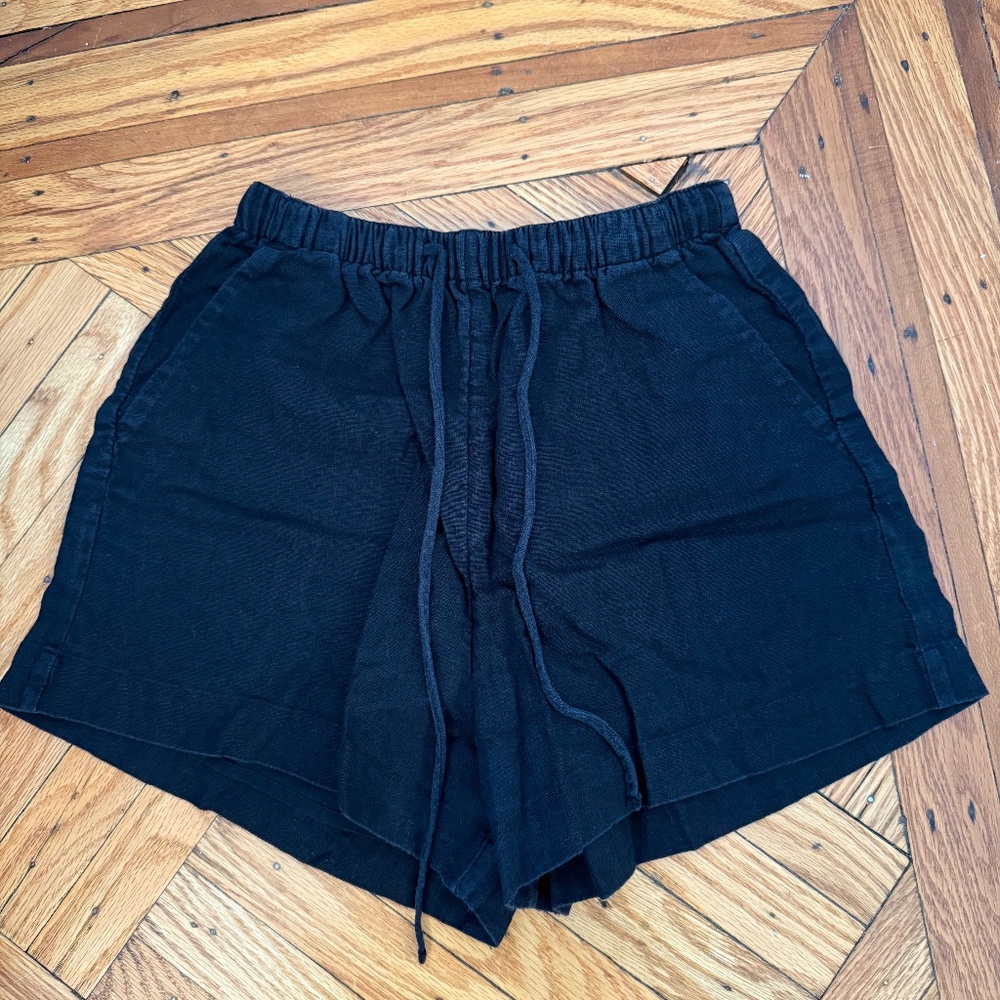 Abercrombie and Fitch linen shorts
